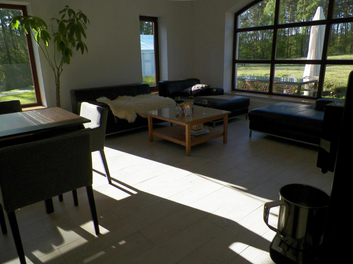 Caloroczny Domek W Lesie Puszcza Zielonka Villa Kiszkowo ภายนอก รูปภาพ